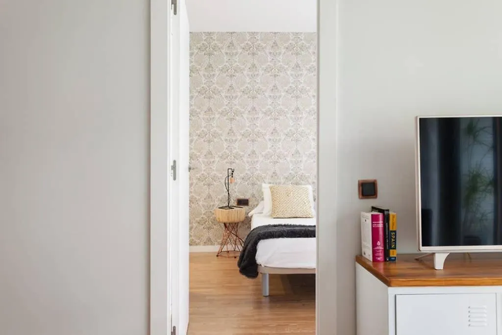Art House Renoir Plaza Universitat Sant Antoni Barcelona Apartment