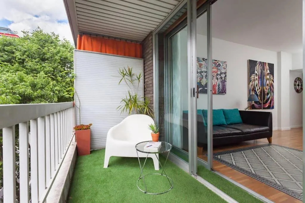 Apartment Art House Renoir Plaza Universitat Sant Antoni Barcelona Spain